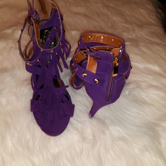 Fringes sandals - Picture 2 of 5